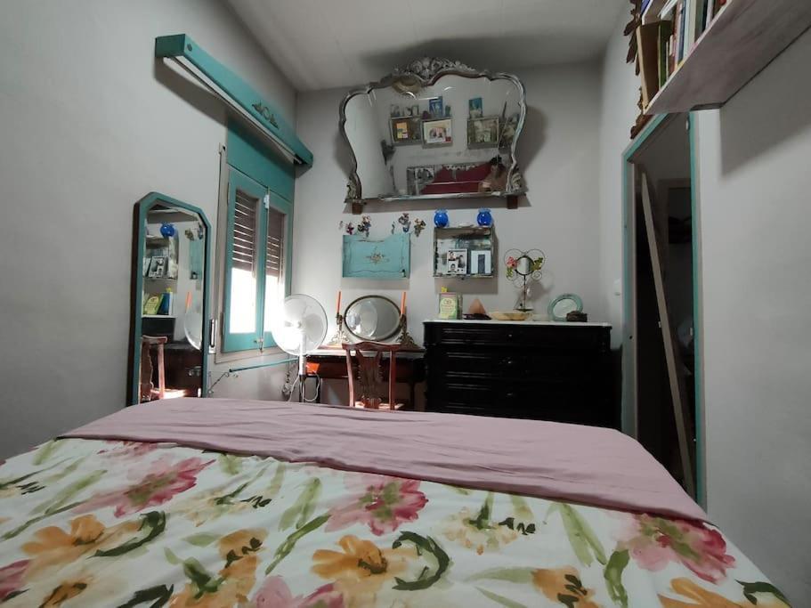 Apartament Volca Aiguanegra サン・ジョアン・レス・フォンツ エクステリア 写真